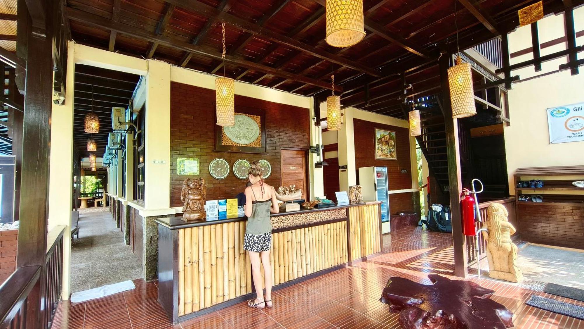Gili Buana Hostel กิลิไอร์ ภายนอก รูปภาพ