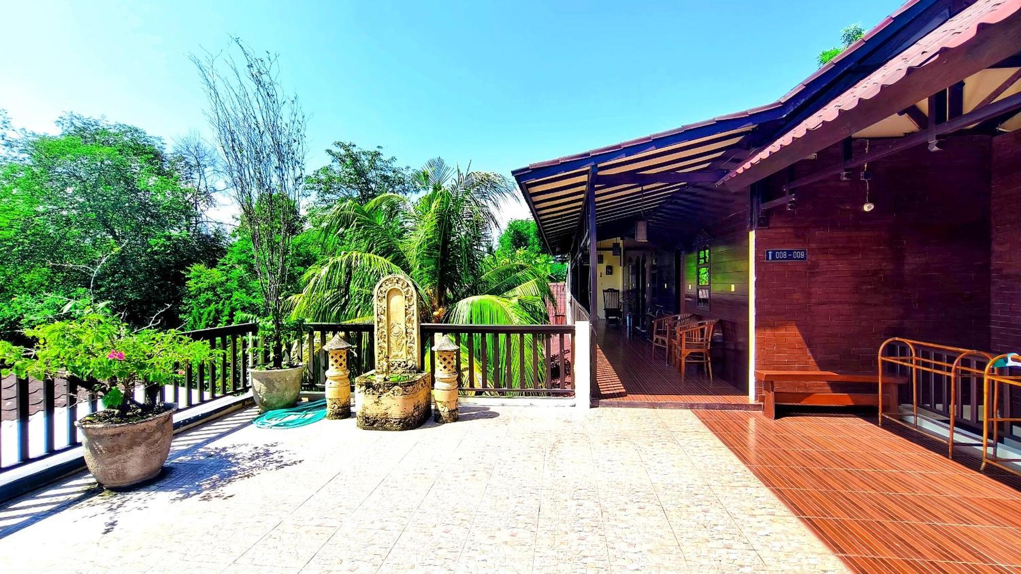 Gili Buana Hostel กิลิไอร์ ภายนอก รูปภาพ